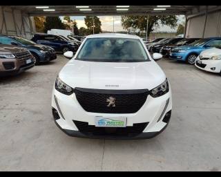 PEUGEOT 2008 usata, con Airbag