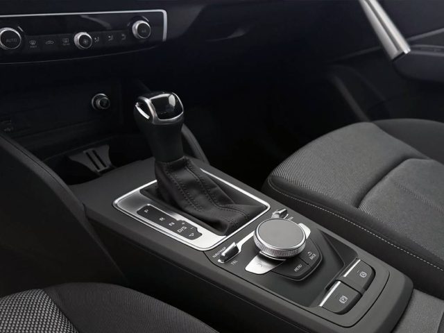 AUDI Q2 usata, con Fari LED