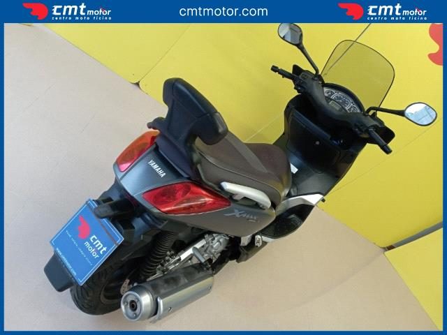 YAMAHA X-Max 250 usata 14