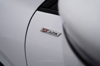 FORD Kuga usata, con Bracciolo