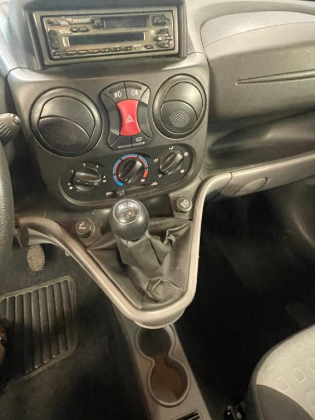 FIAT Doblo usata, con Alzacristalli elettrici