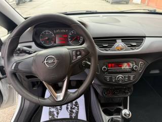 OPEL Corsa usata, con ESP