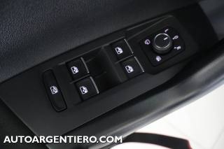 VOLKSWAGEN Taigo usata, con Controllo automatico clima