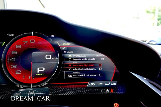 FERRARI SF90 usata, con Interni in pelle