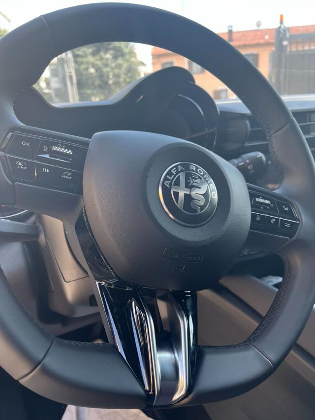 ALFA ROMEO Junior usata, con Bluetooth
