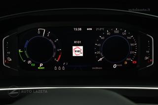 VOLKSWAGEN Tiguan usata, con Boardcomputer