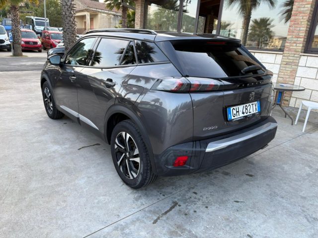 PEUGEOT 2008 usata, con Autoradio