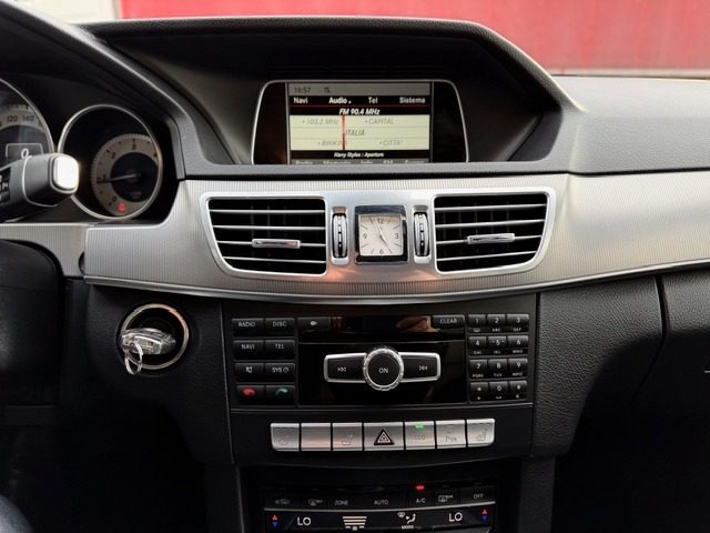 MERCEDES-BENZ E 200 usata, con Controllo trazione