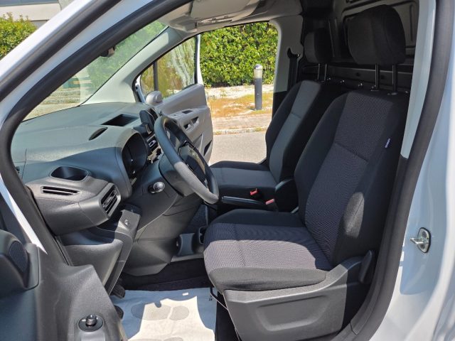 OPEL Combo usata, con Servosterzo