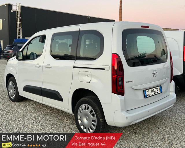 OPEL Combo usata, con Airbag