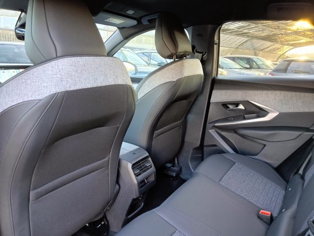 PEUGEOT 3008 usata, con Climatizzatore