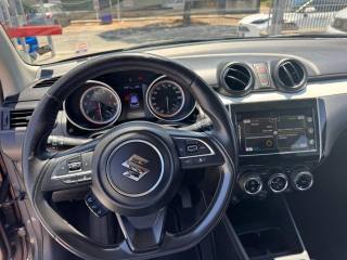 SUZUKI Swift usata, con Autoradio
