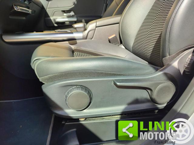 MERCEDES-BENZ GLA 200 usata 35