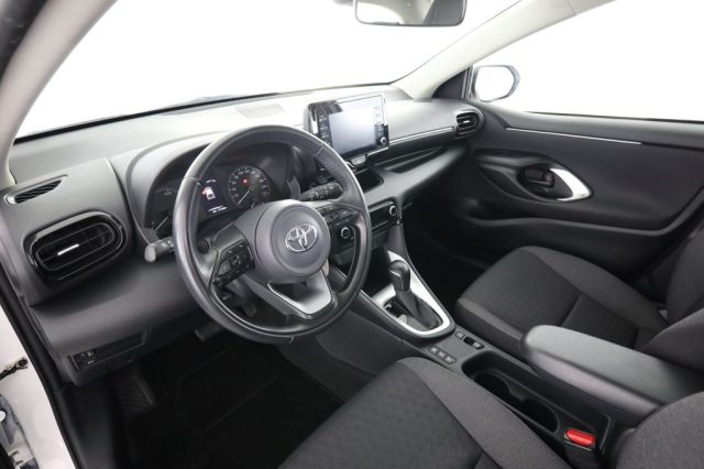 TOYOTA Yaris usata 1