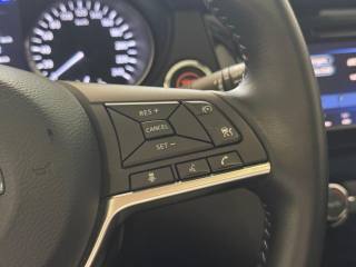 NISSAN Qashqai usata, con Controllo elettronico della corsia