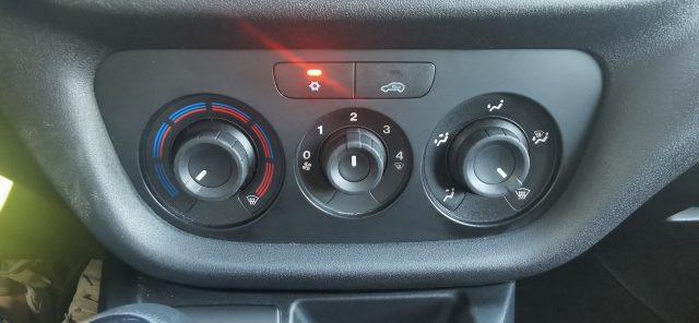 FIAT Doblo usata, con Airbag testa