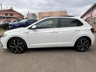 VOLKSWAGEN Polo usata, con Autoradio