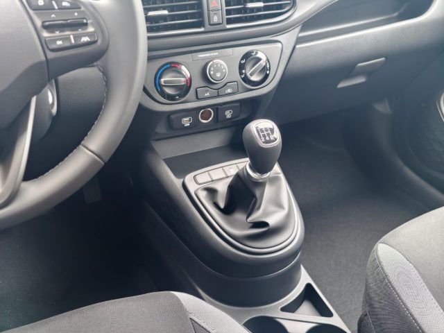 HYUNDAI i10 usata, con ESP