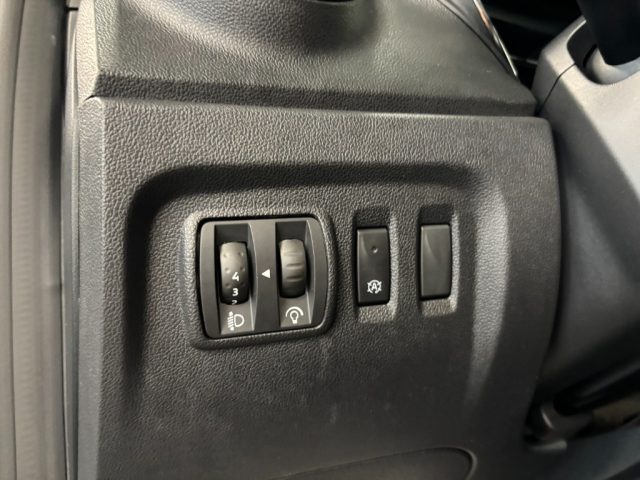 RENAULT Captur usata, con Sedili sportivi
