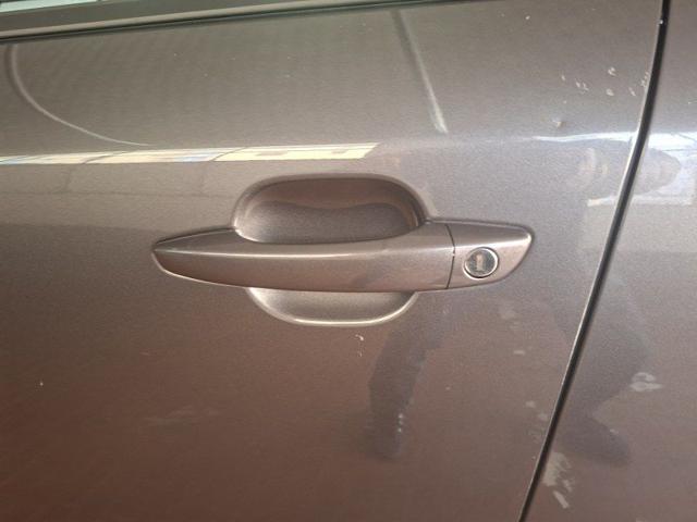 PEUGEOT 2008 usata, con Sensore di luce