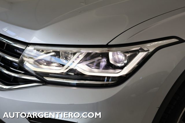 VOLKSWAGEN Tiguan usata, con Adaptive Cruise Control
