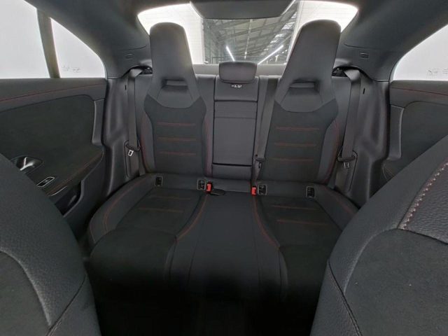 MERCEDES-BENZ CLA 200 usata, con Cerchi in lega