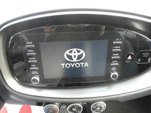 TOYOTA Aygo X usata, con Isofix