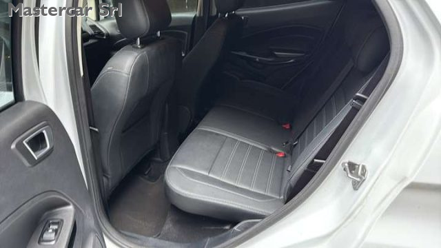 FORD EcoSport usata, con Climatizzatore
