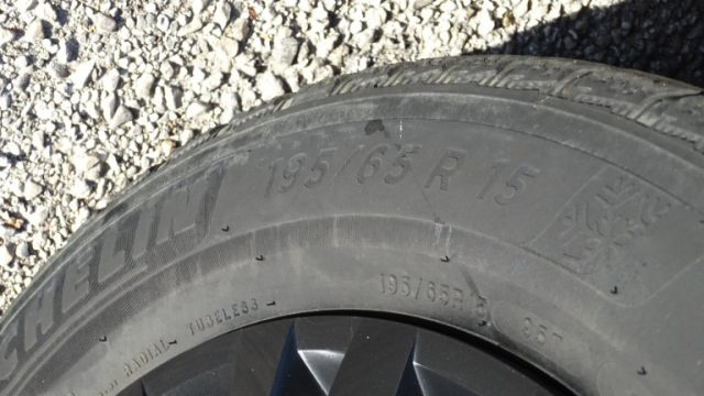 RENAULT Kangoo Z.E. usata, con Cerchioni in acciaio