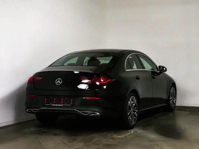 MERCEDES-BENZ CLA 180 usata, con Airbag