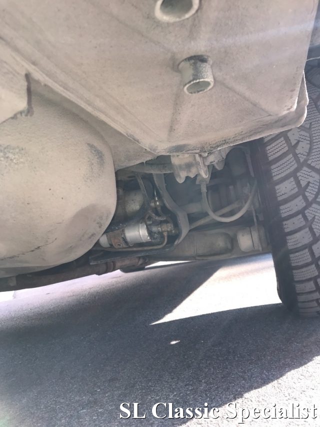 MERCEDES-BENZ SL 560 usata 132