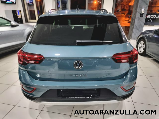 VOLKSWAGEN T-Roc usata, con Alzacristalli elettrici