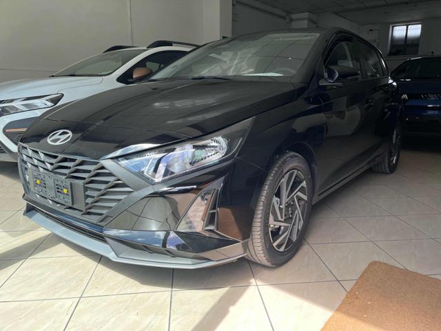HYUNDAI i20 usata, con Airbag