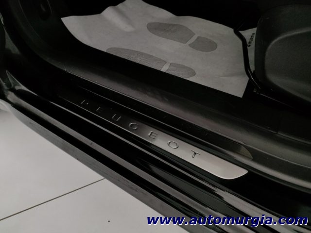 PEUGEOT 208 usata, con Cerchi in lega