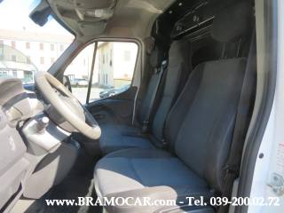 RENAULT Master usata, con Bracciolo