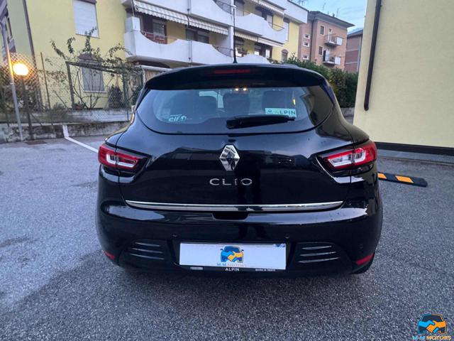 RENAULT Clio usata, con Airbag Passeggero