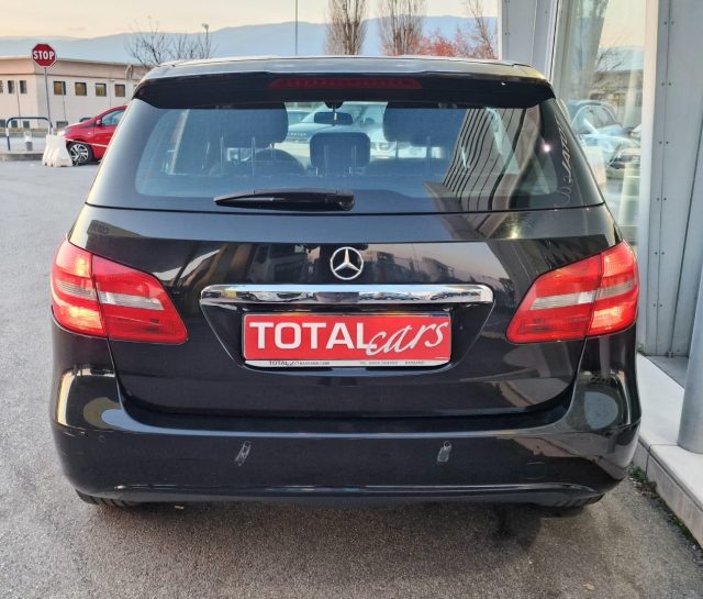 MERCEDES-BENZ B 180 usata, con Boardcomputer