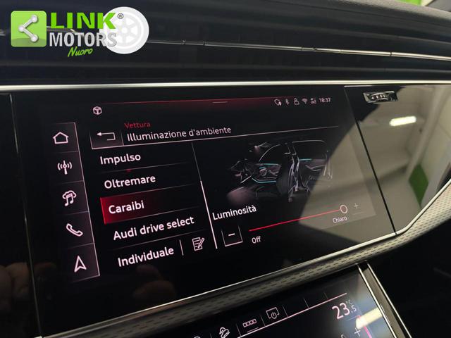 AUDI Q8 usata 24