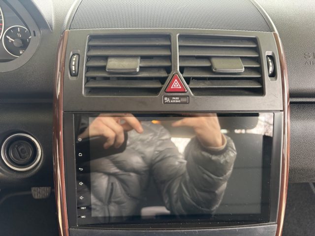 MERCEDES-BENZ A 160 usata, con USB