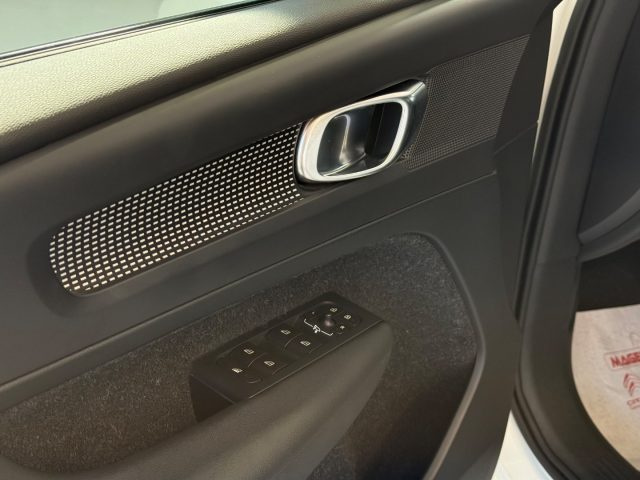 VOLVO XC40 usata, con Bluetooth