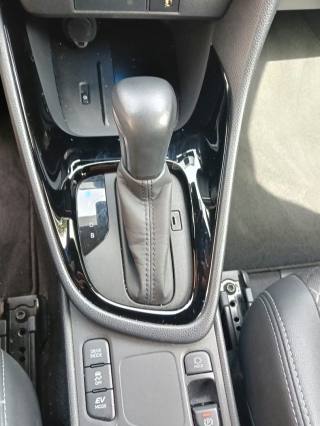 TOYOTA Yaris usata, con Autoradio digitale