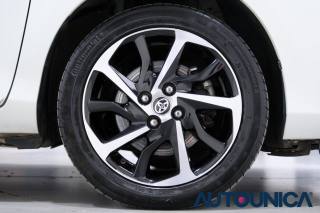 TOYOTA Yaris usata, con Fendinebbia