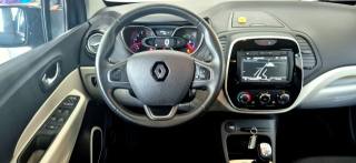 RENAULT Captur usata, con Volante in pelle