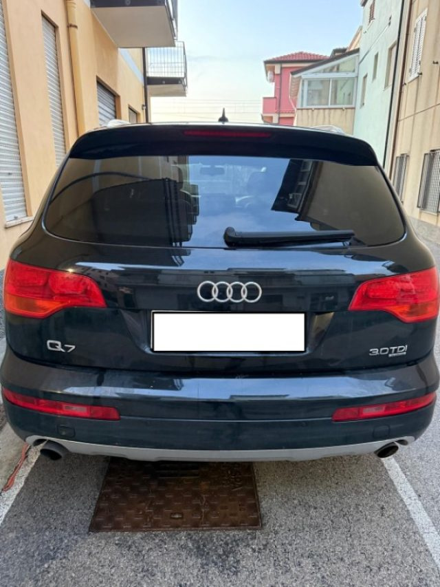 AUDI Q7 usata, con Airbag laterali