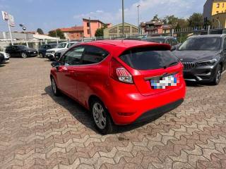 FORD Fiesta usata, con Autoradio