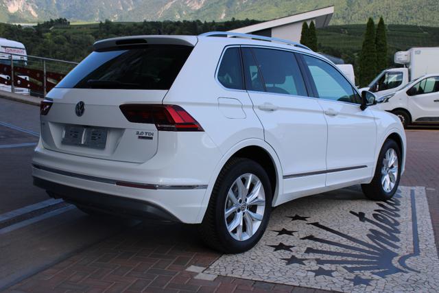 VOLKSWAGEN Tiguan usata, con Autoradio
