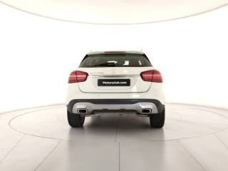 MERCEDES-BENZ GLA 180 usata, con Autoradio