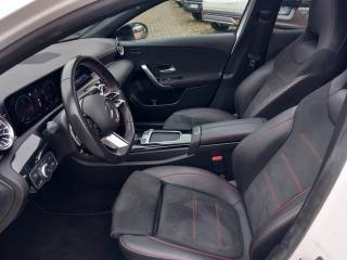 MERCEDES-BENZ A 200 usata, con Fari LED