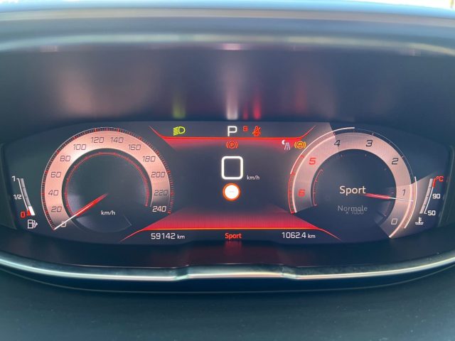 PEUGEOT 3008 usata 28