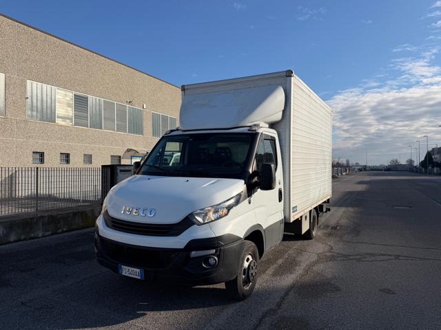 IVECO Daily usata, con ABS